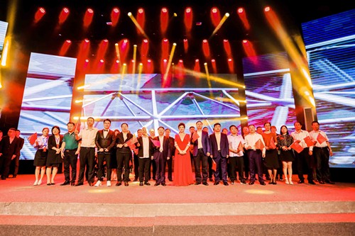 优发国际集团庆祝新中国建设70周年职工朗诵角逐乐成举行