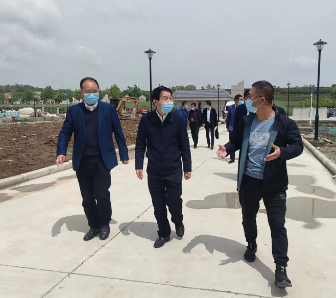 宝鸡市人大常委会党组成员、副主任苏少敏到水情形公司宝鸡蟠龙新区污水处理厂调研